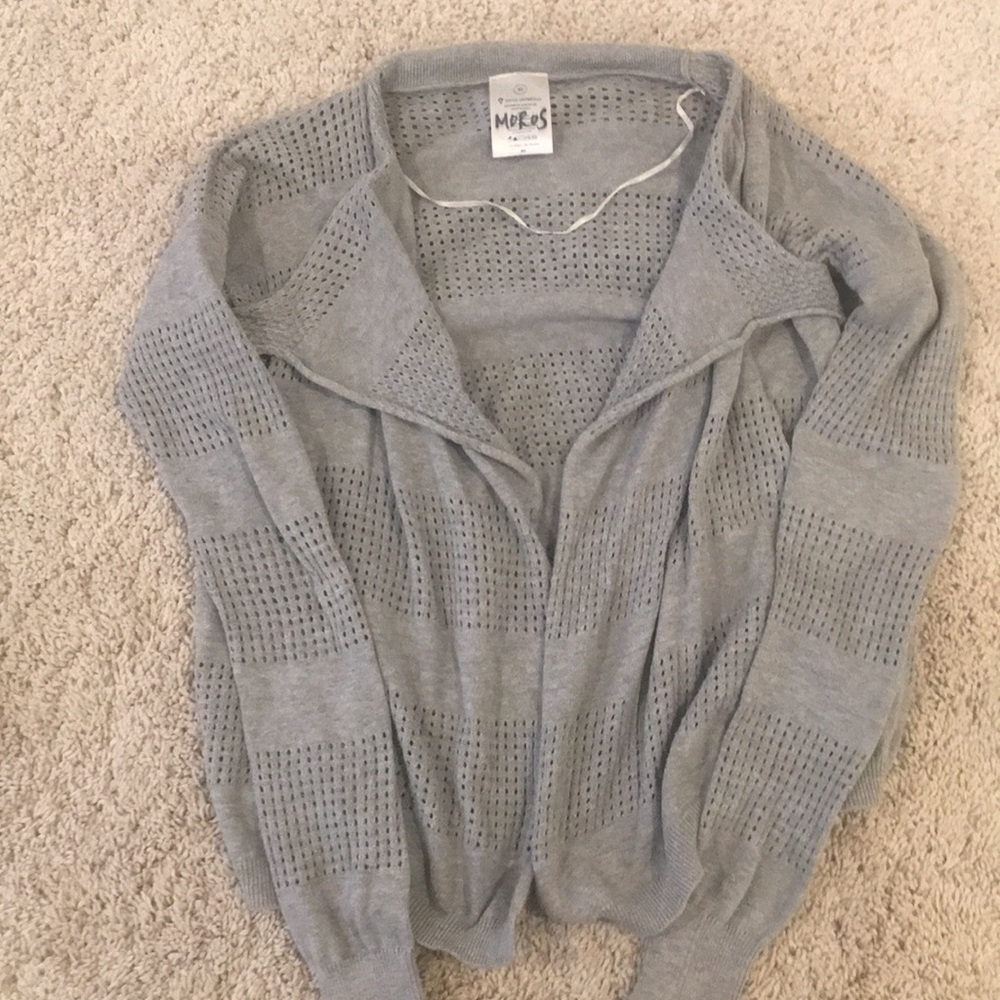 Ivivva sweater